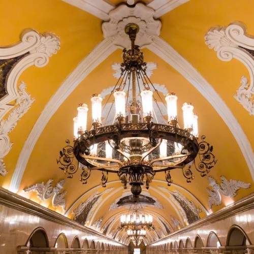 Детская экскурсия по московскому метро