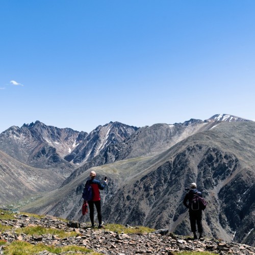 Наедине с Алтаем: высокогорные озёра, живописные долины и неземной ландшафт (всё включено)