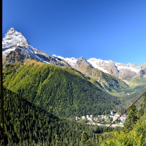 Домбай и Архыз: треккинг налегке с проживанием в гостинице