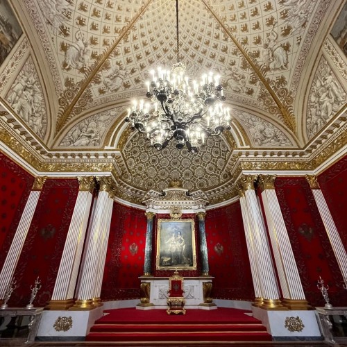 Эрмитаж по вашему сценарию