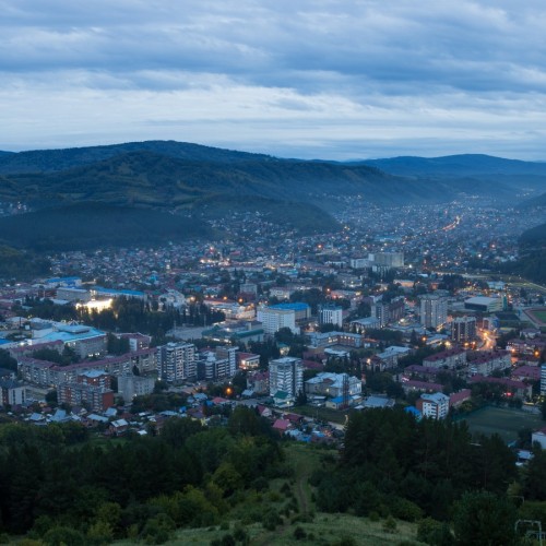 Огни вечернего Горно-Алтайска