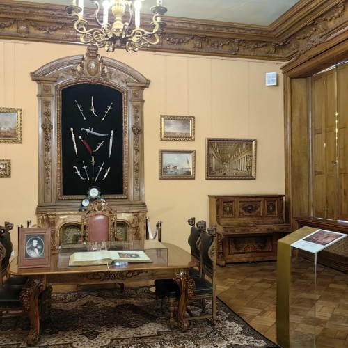 Юсуповский дворец: парадные залы, жилые покои и убийство Григория Распутина