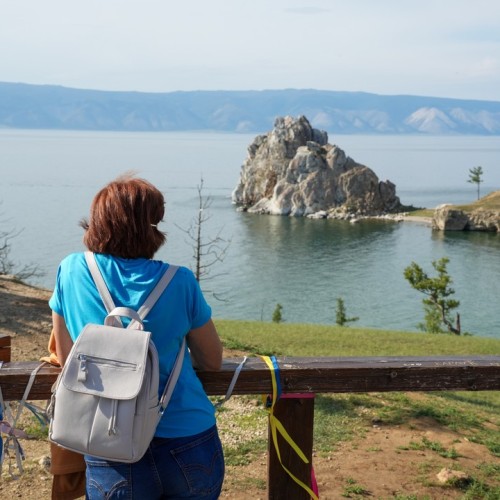 Летний Байкал: Листвянка и Ольхон, водные прогулки и КБЖД, музеи и треки по мысам