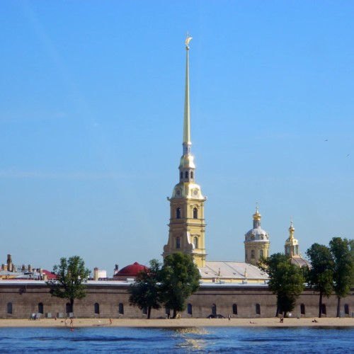 По северной Венеции на теплоходе — групповая прогулка