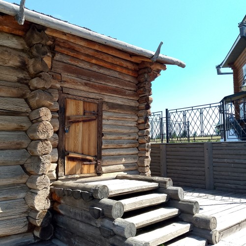 Из Иркутска — в село Анга: к чудотворным камням и старинным иконам