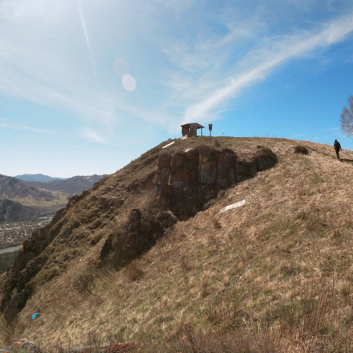 Треккинг по хребту над долиной Катуни