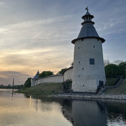 Автобусный тур по северо-западу Руси: древние крепости, пушкинские места и Валдай