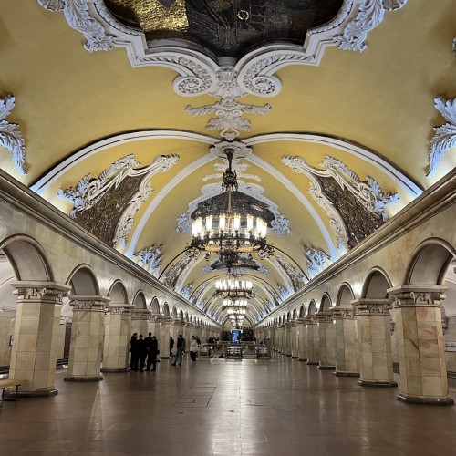 «Магия кольца»: квест-экскурсия по московскому метро (без гида)