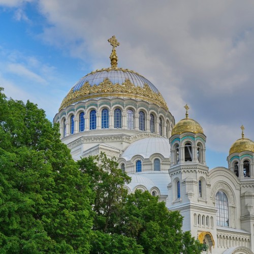 Понять величие Кронштадта