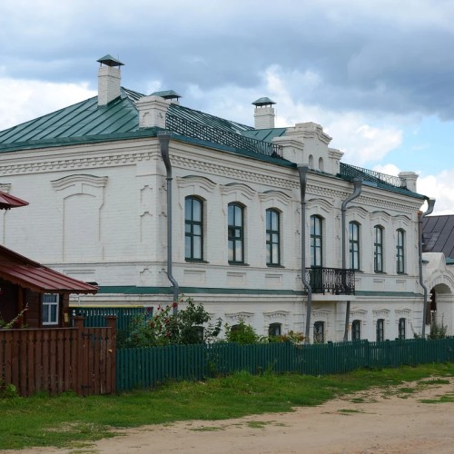 Свияжск + Храм всех религий + Раифский монастырь: на автобусе из Казани