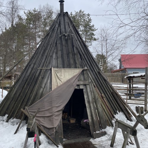 Своей компанией на Русский Север: Мурманск, Териберка, Кировск и саамы