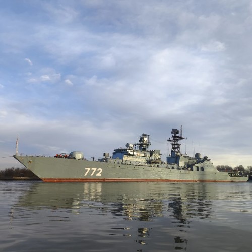 В Балтийск — на катере по Калининградскому морскому каналу