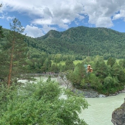 Затаив дыхание: тур по захватывающим алтайским достопримечательностям