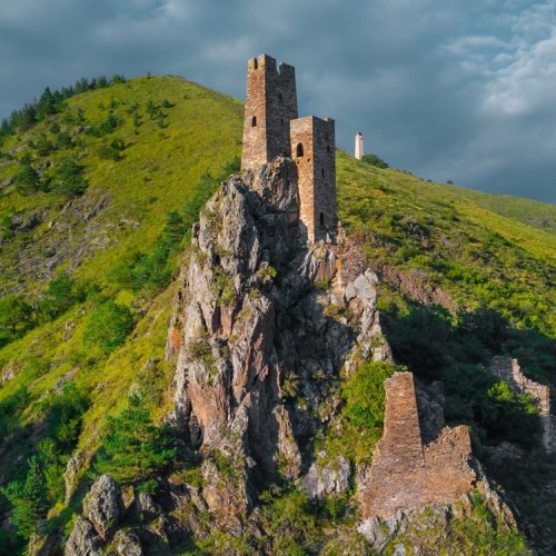 Объять Кавказ: Ингушетия, Осетия, Чечня и Дагестан