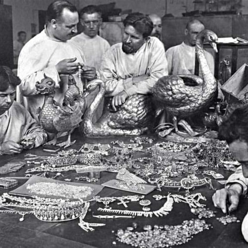 Красавица Мойка — взгляд с берега