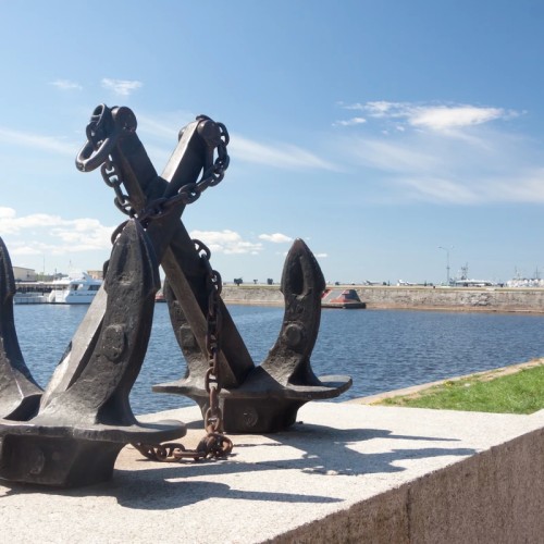 Экскурсия в Кронштадт из Петербурга в небольшой группе