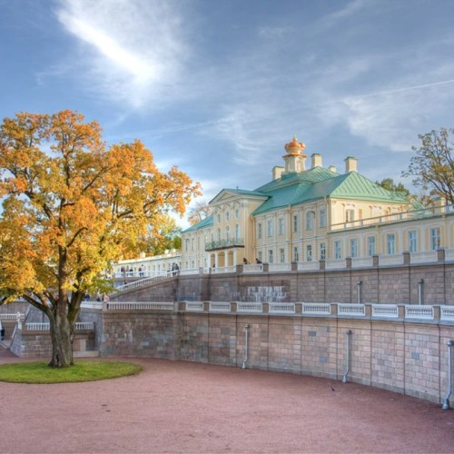 Групповая экскурсия в Ораниенбаум, Меншиковский дворец и Морской собор