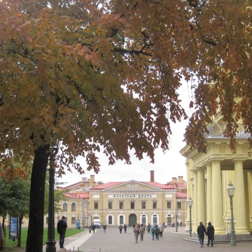 Загадки и контрасты Петропавловской крепости
