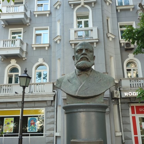 Люди дела: бизнесмены старого Владивостока