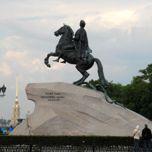 Три площади, с которых начинается знакомство с Санкт-Петербургом