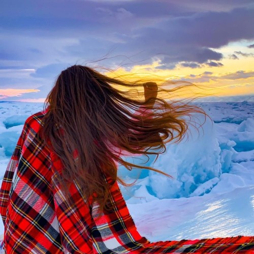 Расслабленное путешествие на Байкал с опциональными экскурсиями: Ольхон, Листвянка и много льда