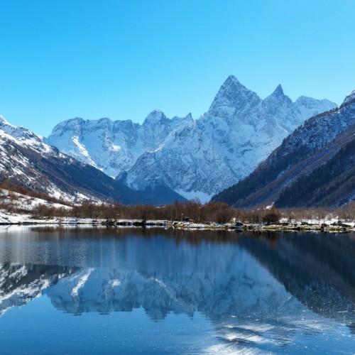 Природные жемчужины Домбая: в мини-группе по горам, озёрам и ущелью