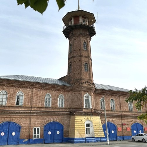 Волжские выходные в Хвалынске и Сызрани: цветущие пионы, театрализованная экскурсия и чаепитие