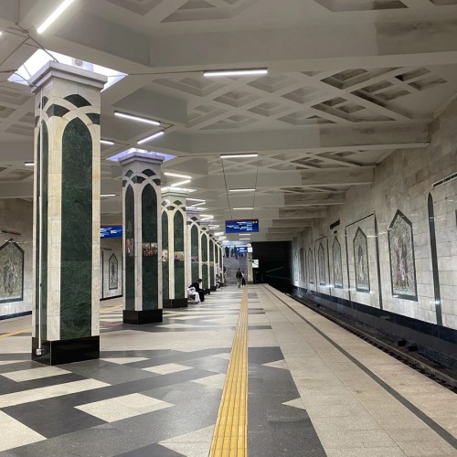 По Казани на трамвае и метро