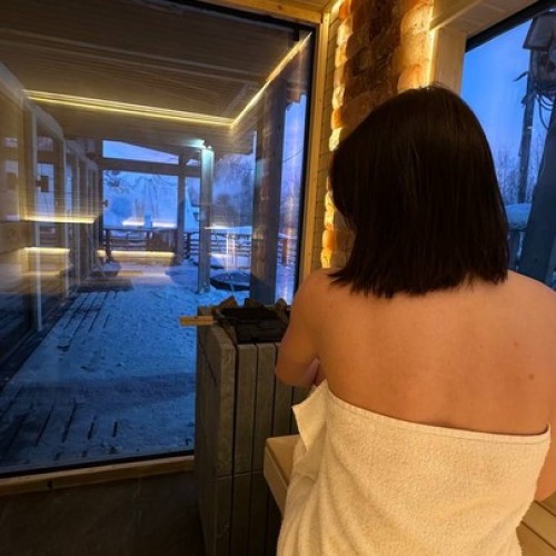 Прочувствуй Арктику: отдых на Русском Севере с ночью в панорамном доме и катанием по Хибинам