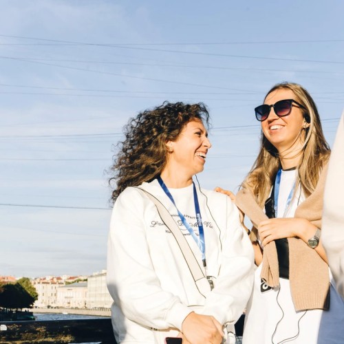 Стендап-экскурсия по Петербургу