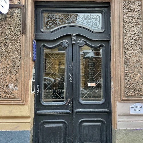 Тихой стороной Петроградки: авторская прогулка из эпохи в эпоху