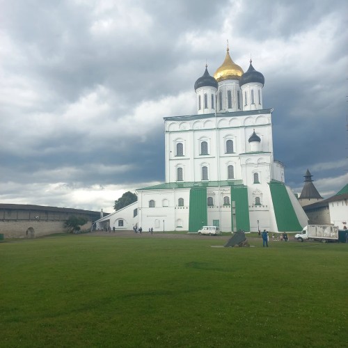 Экскурсия по Псковскому Крому в мини-группе