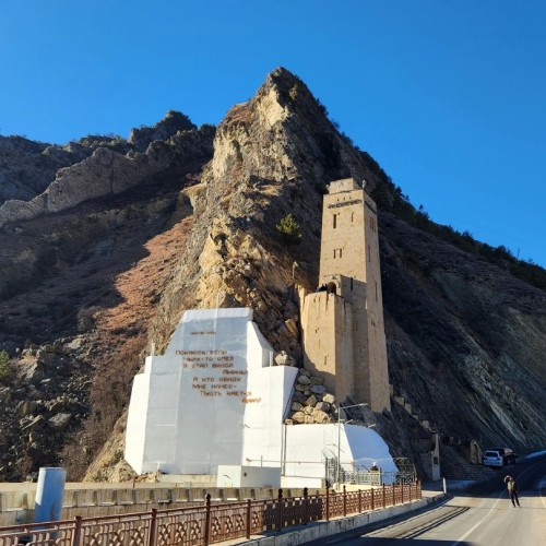 Выходные в Дагестане с местным жителем на джипе: топовые локации в мини-группе