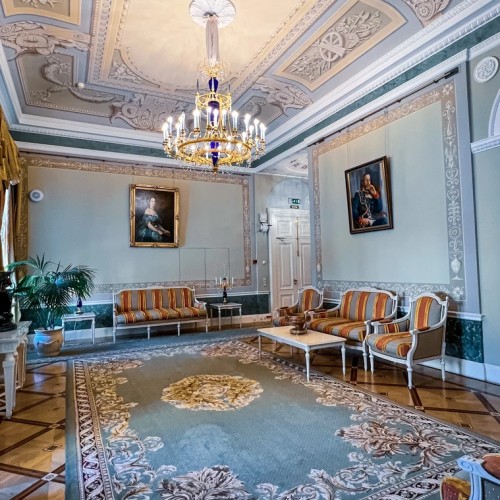 Константиновский дворец в Стрельне (из Петербурга)