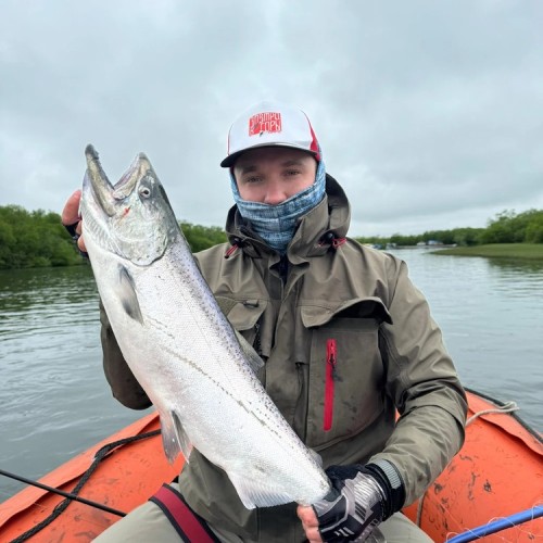 Рыбалка на Камчатке: ловим королевского лосося на реке Большой