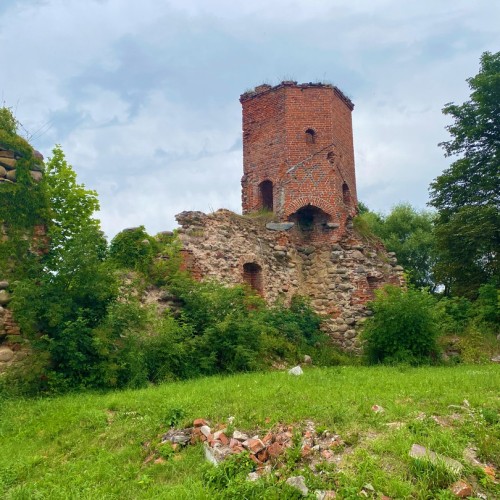 Портал в Средневековье: Правдинск, Гусев и Черняховск, Роминтенская пуща и Выштинецкое озеро