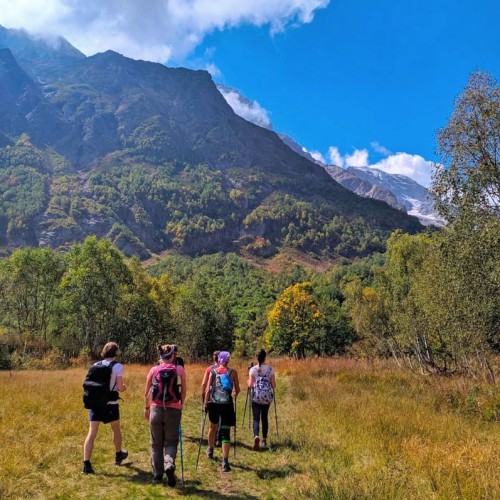 Семейный треккинг в Дигории с размещением в гостинице
