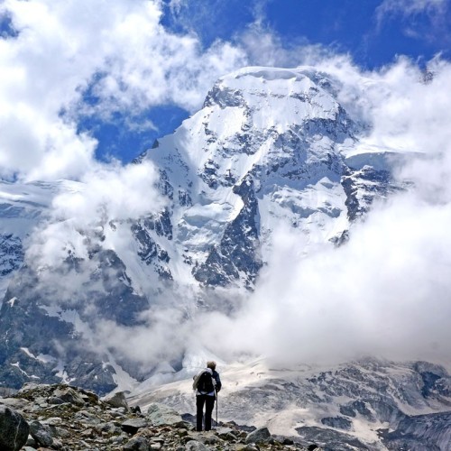 Треккинг налегке в Безенги с размещением в альплагере