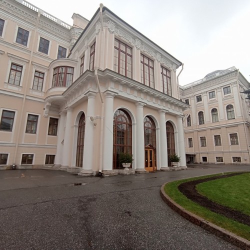 Ювелирный Петербург и Музей Фаберже