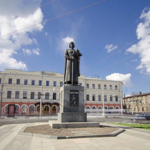 По Ярославлю на электромобиле
