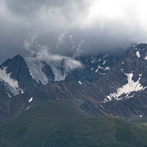 Топовые и необычные места Алтая в мини-группе: Чуйский тракт, озеро Джангыскёль и лёгкий треккинг