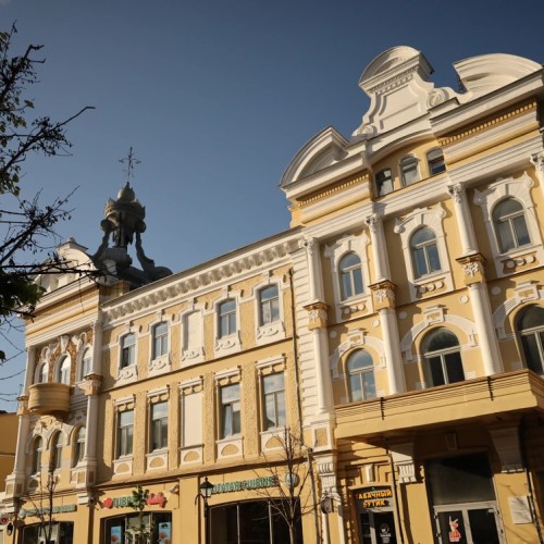 Пешеходный центр Казани — в домах и лицах