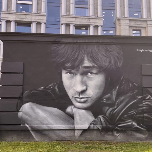 Стрит-арт и дворы Петербурга: авторская прогулка