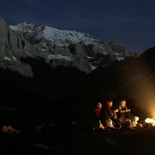 Россыпь цветов и мириады звёзд: астропоход в сердце гор (мини-группа)