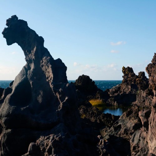 Остров чудес: путешествие по достопримечательностям Итурупа и окрестностей в мини-группе