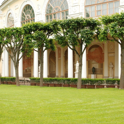 Императорские резиденции Петербурга: дворцово-парковый ансамбль в Павловске