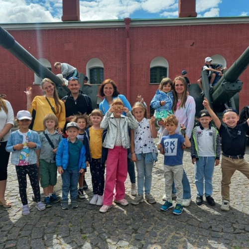 По следам Петра Великого: групповая прогулка для взрослых и детей