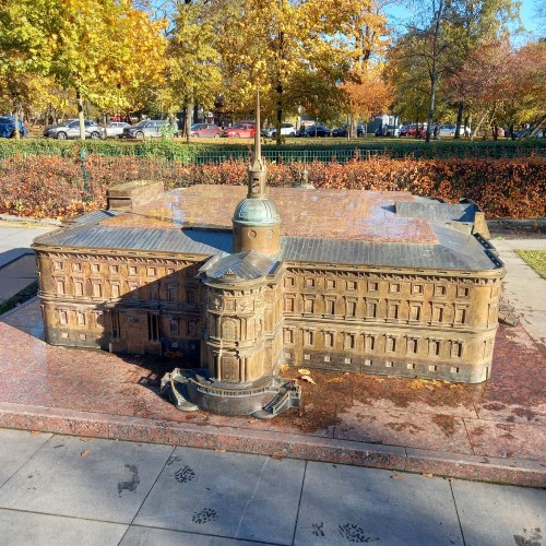 По следам Петра Великого: групповая прогулка для взрослых и детей