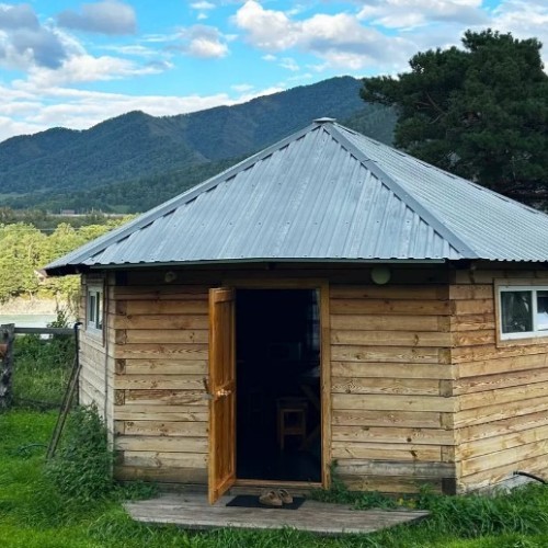 Вдохновение Алтая: ретрит в женской мини-группе с проживанием в уединённых домиках