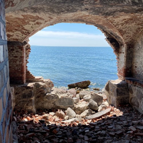 Кёнигсбергская перезагрузка: Калининград, Янтарный и Балтийск с проживанием в экоотеле на побережье